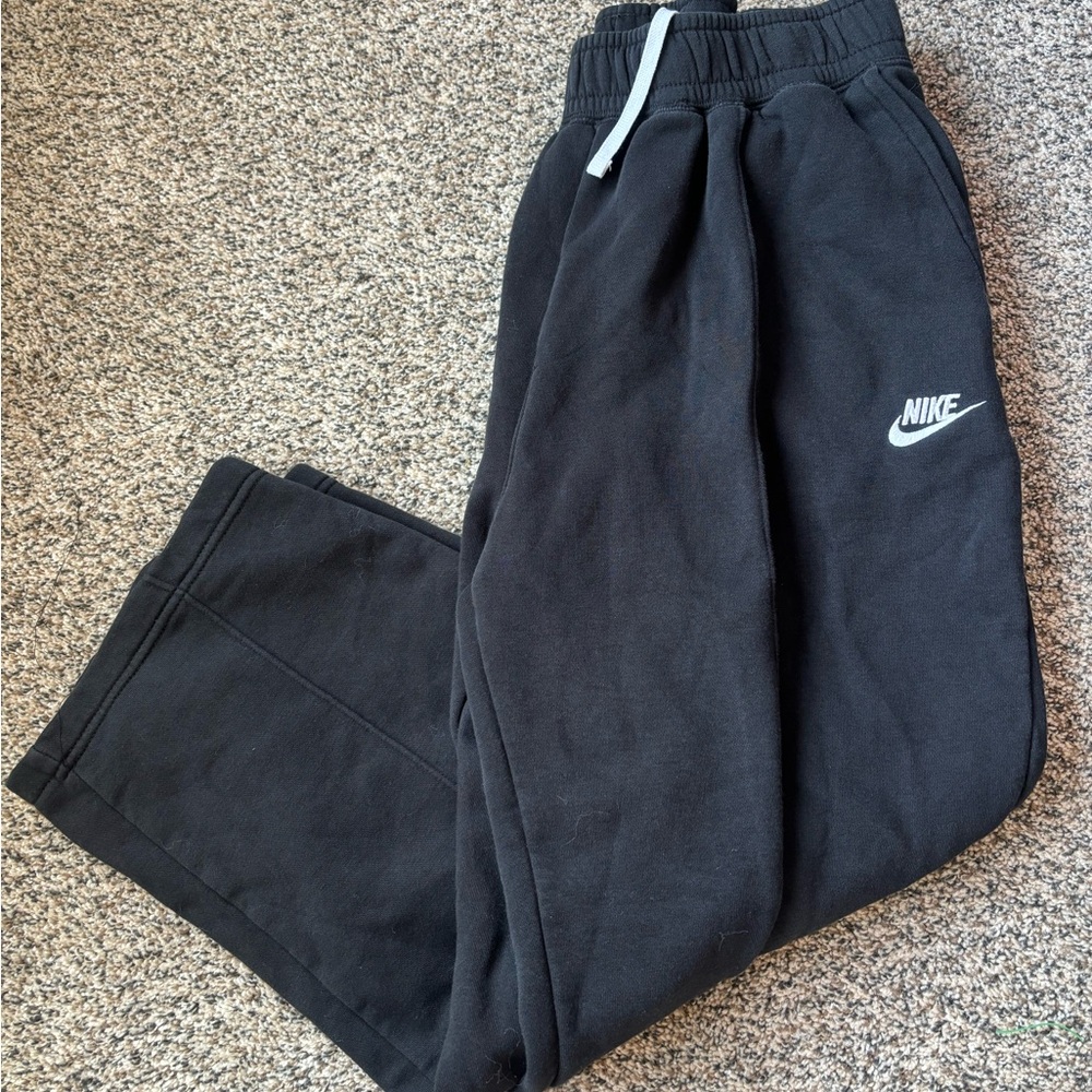 nike wide leg black sweatpants